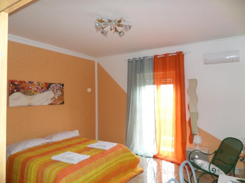 B&B Villino Lory Marino Szoba fotó