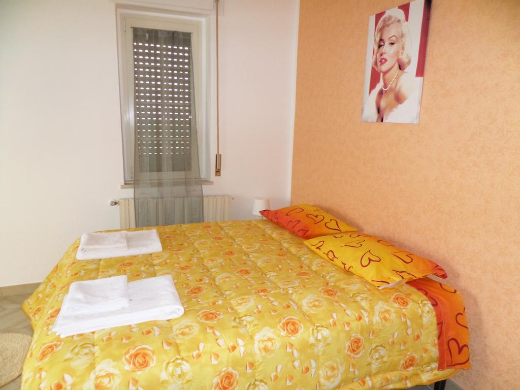 B&B Villino Lory Marino Szoba fotó
